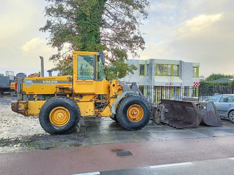 Volvo L 70 C shovel wiellader loader shovel + 3 bakken - Колесен товарач: снимка 5 Volvo L 70 C shovel wiellader loader shovel + 3 bakken - Колесен товарач: снимка 5