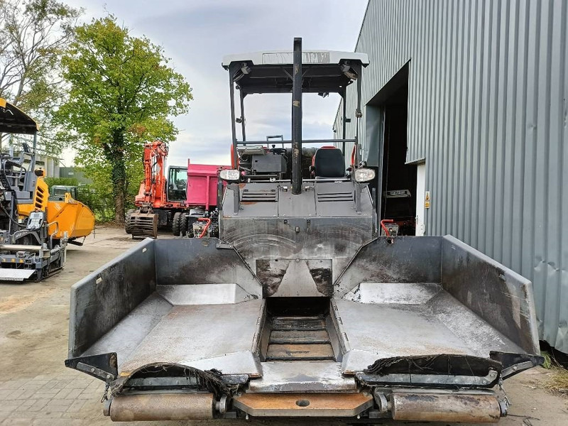 Volvo P 2870 D paver finisher asfaltmachine 2020 - Асфалтополагач: снимка 4 Volvo P 2870 D paver finisher asfaltmachine 2020 - Асфалтополагач: снимка 4