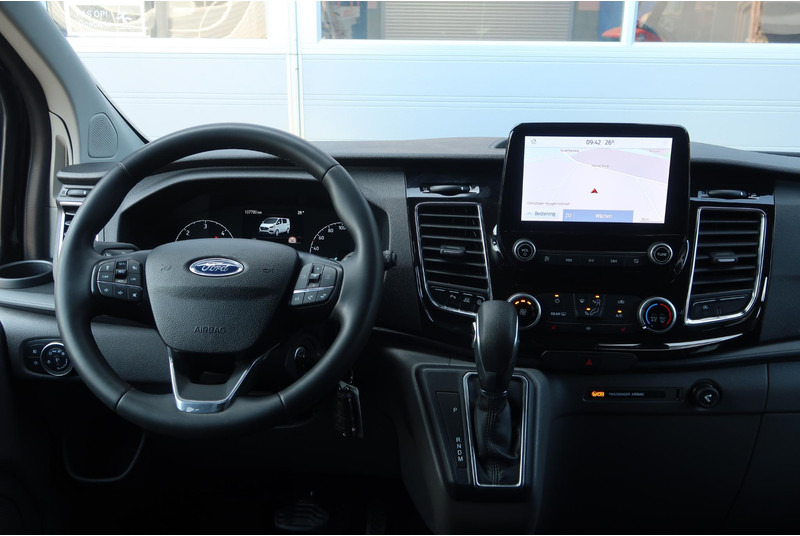 Ford Transit Custom 300 2.0 TDCI L2H1 Limited DC AUT/ LED/ CAMERA/ 2X DEUR/ LEDER/ ACC/ CARPLAY/ CLIMA/ TREKHAAK - Малък ван, Бус с двойна кабина: снимка 5 Ford Transit Custom 300 2.0 TDCI L2H1 Limited DC AUT/ LED/ CAMERA/ 2X DEUR/ LEDER/ ACC/ CARPLAY/ CLIMA/ TREKHAAK - Малък ван, Бус с двойна кабина: снимка 5