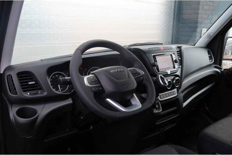 Iveco Daily 35S18HV 3.0 L2H2 BPM VRIJ/ AUT/ LED/ CAMERA/ NAVI/ CLIMA - Товарен бус: снимка 2 Iveco Daily 35S18HV 3.0 L2H2 BPM VRIJ/ AUT/ LED/ CAMERA/ NAVI/ CLIMA - Товарен бус: снимка 2