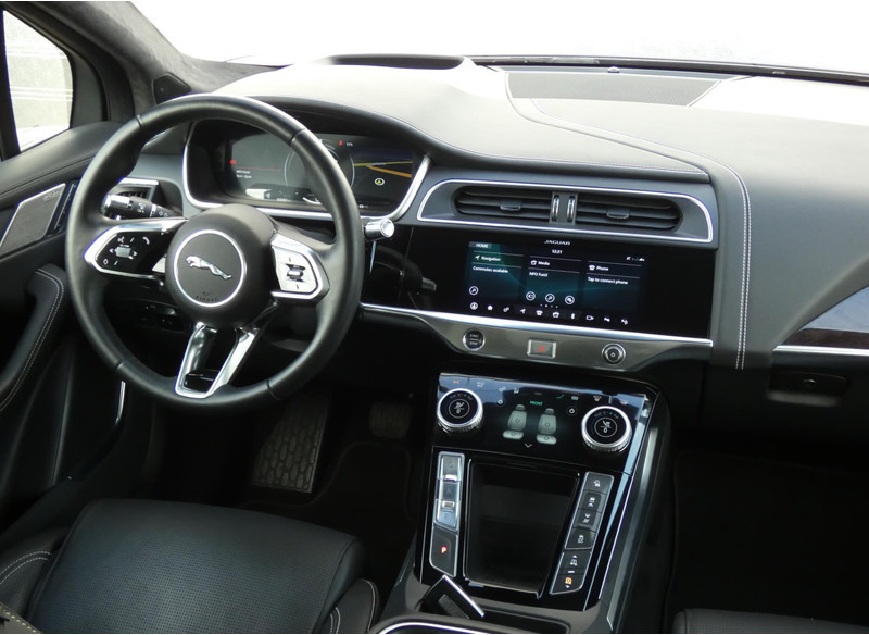 Jaguar I-PACE EV400 PANORAMA/ 1E EIG/ FIRST EDITION/ ALLE OPTIES! - Комби: снимка 2 Jaguar I-PACE EV400 PANORAMA/ 1E EIG/ FIRST EDITION/ ALLE OPTIES! - Комби: снимка 2