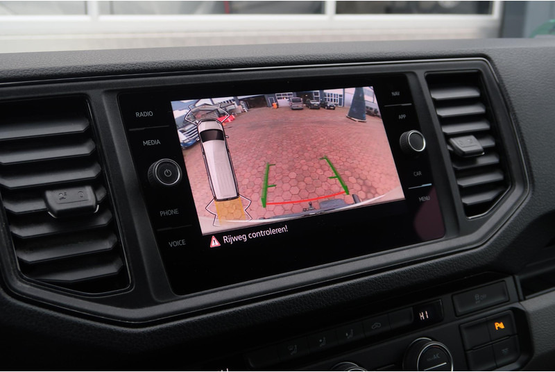 MAN TGE 35 3.140 2.0 L3H2 AUT/ LED/ CAMERA/ CRUISE/ CLIMA/ TREKHAAK - Товарен бус: снимка 4 MAN TGE 35 3.140 2.0 L3H2 AUT/ LED/ CAMERA/ CRUISE/ CLIMA/ TREKHAAK - Товарен бус: снимка 4