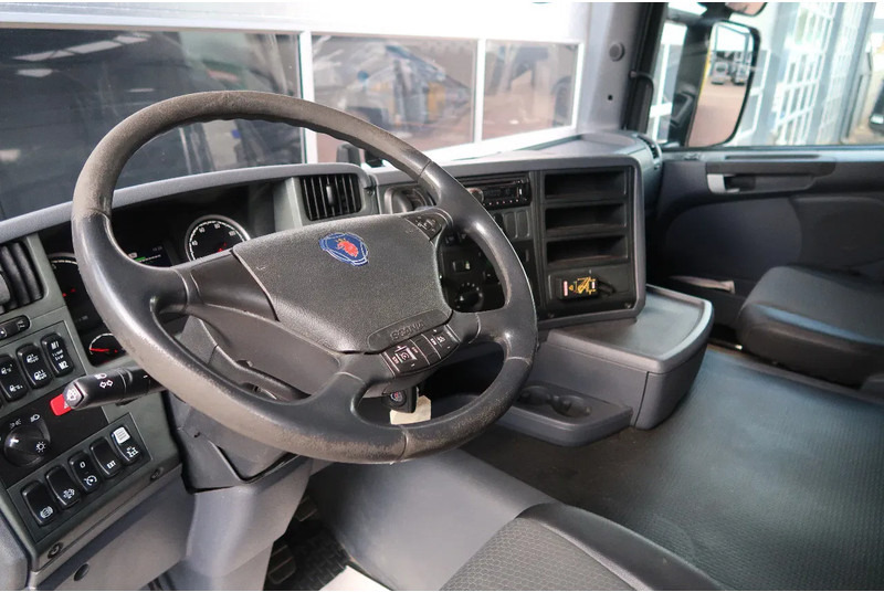Scania G450 8X4/ FASSI 15 TON CRANE/ EURO 6/ FULL AIR - Камион с кран: снимка 2 Scania G450 8X4/ FASSI 15 TON CRANE/ EURO 6/ FULL AIR - Камион с кран: снимка 2