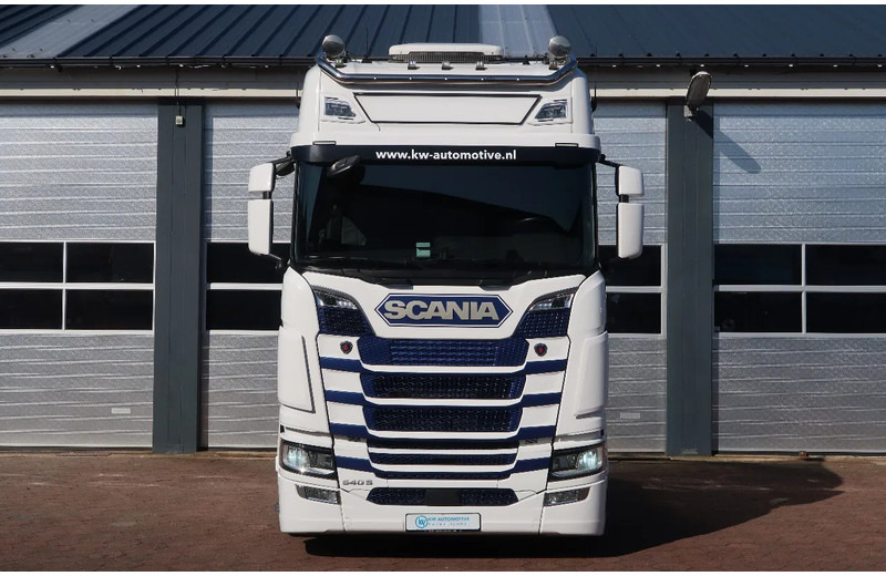 Влекач Scania 540S NGS FULL AIR/ RETARDER/ ALCOA/ LEATHER/ 2X TANK/ PARK AIRCO: снимка 7