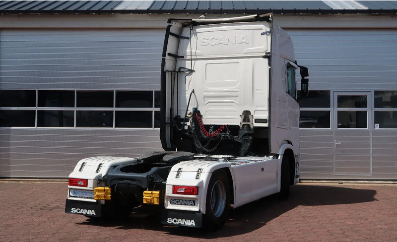 Scania S450 NGS RETARDER/ 2X TANK/ ACC/ PARK CLIMA/ DIFF LOCK - Влекач: снимка 4 Scania S450 NGS RETARDER/ 2X TANK/ ACC/ PARK CLIMA/ DIFF LOCK - Влекач: снимка 4