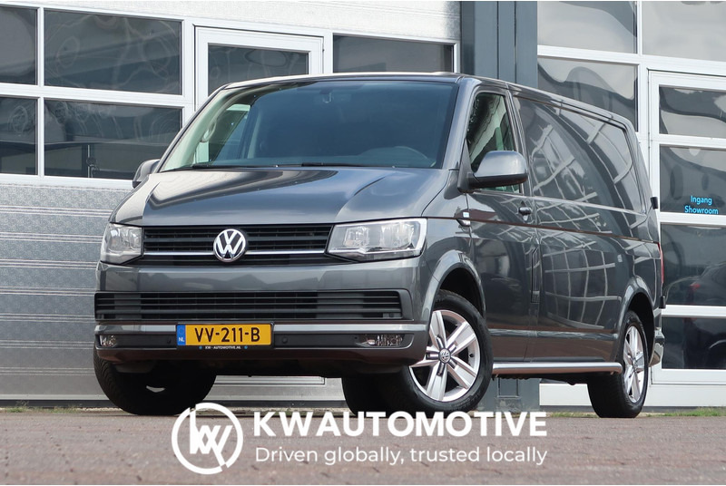 Volkswagen Transporter 2.0 TDI L2H1 Highline AUT/ NAVI/ CAMERA/ CRUISE/ AIRCO/ LEDER/ TREKHAAK - Малък ван: снимка 1 Volkswagen Transporter 2.0 TDI L2H1 Highline AUT/ NAVI/ CAMERA/ CRUISE/ AIRCO/ LEDER/ TREKHAAK - Малък ван: снимка 1