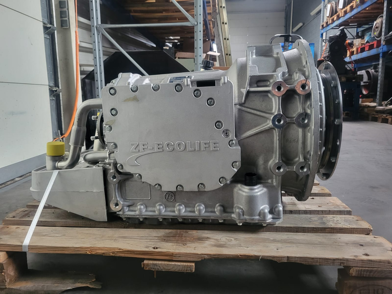 ZF 6 AP 1200B - Скоростна кутия за Автобус: снимка 3 ZF 6 AP 1200B - Скоростна кутия за Автобус: снимка 3