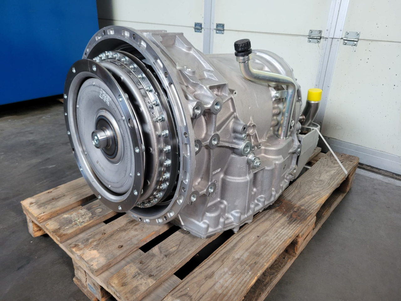 ZF 6 AP 1200B - Скоростна кутия за Автобус: снимка 1 ZF 6 AP 1200B - Скоростна кутия за Автобус: снимка 1