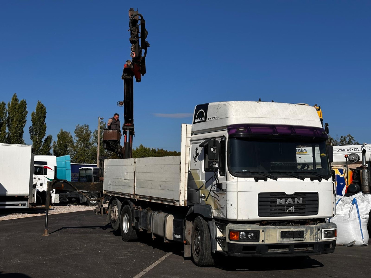 MAN F2000 26.413 Palfinger pk 16000 - Камион с кран: снимка 4 MAN F2000 26.413 Palfinger pk 16000 - Камион с кран: снимка 4