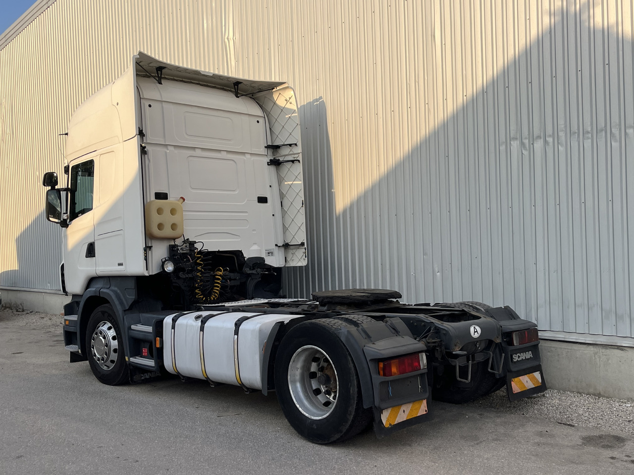 SCANIA R 420 LA 4X2 MLA - Влекач: снимка 4 SCANIA R 420 LA 4X2 MLA - Влекач: снимка 4