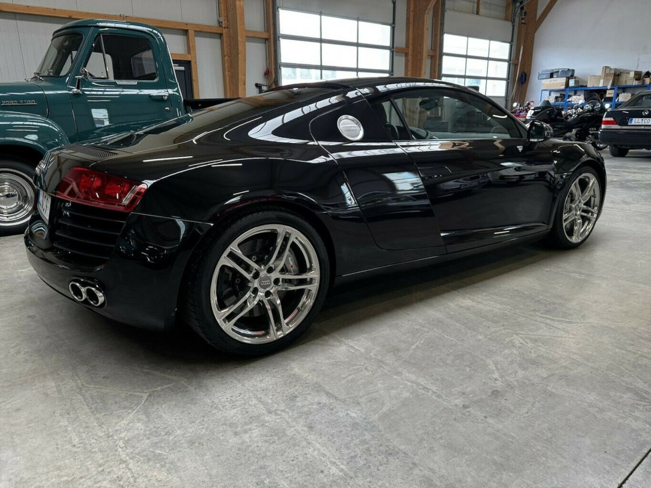 Audi R8 4.2 FSI V8 quattro Coupé Neuzustand - Купе: снимка 5 Audi R8 4.2 FSI V8 quattro Coupé Neuzustand - Купе: снимка 5