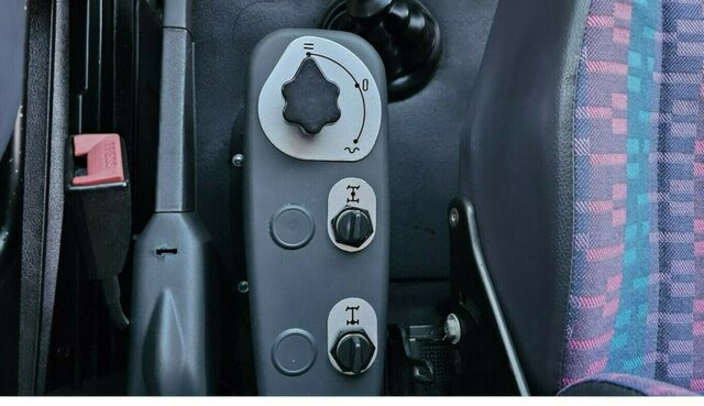 Бордови бус MERCEDES-BENZ 814 DA T2 Vario 4x4 Allrad...: снимка 9 Бордови бус MERCEDES-BENZ 814 DA T2 Vario 4x4 Allrad...: снимка 9