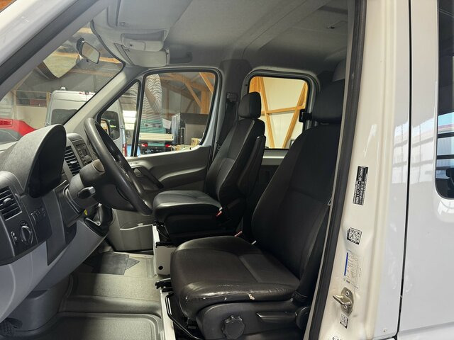 MERCEDES-BENZ Sprinter 316 CDI Doka 4x4 Allrad Plane - Брезентов бус, Бус с двойна кабина: снимка 4 MERCEDES-BENZ Sprinter 316 CDI Doka 4x4 Allrad Plane - Брезентов бус, Бус с двойна кабина: снимка 4