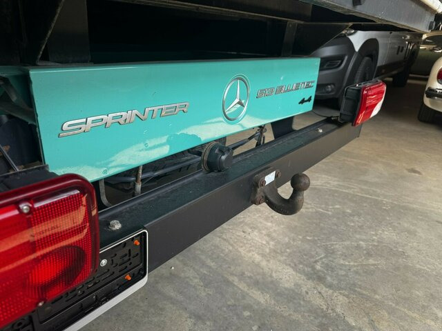MERCEDES-BENZ Sprinter 513 CDI 4x4 Allrad Pritsche Top!... - Бордови бус: снимка 5 MERCEDES-BENZ Sprinter 513 CDI 4x4 Allrad Pritsche Top!... - Бордови бус: снимка 5