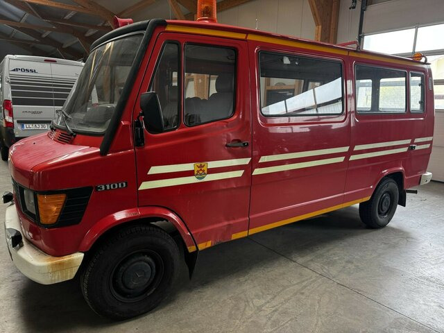 Лек автомобил MERCEDES-BENZ T1 310 D Bremer Kombi Feuerwehr1. Hand...: снимка 21 Лек автомобил MERCEDES-BENZ T1 310 D Bremer Kombi Feuerwehr1. Hand...: снимка 21