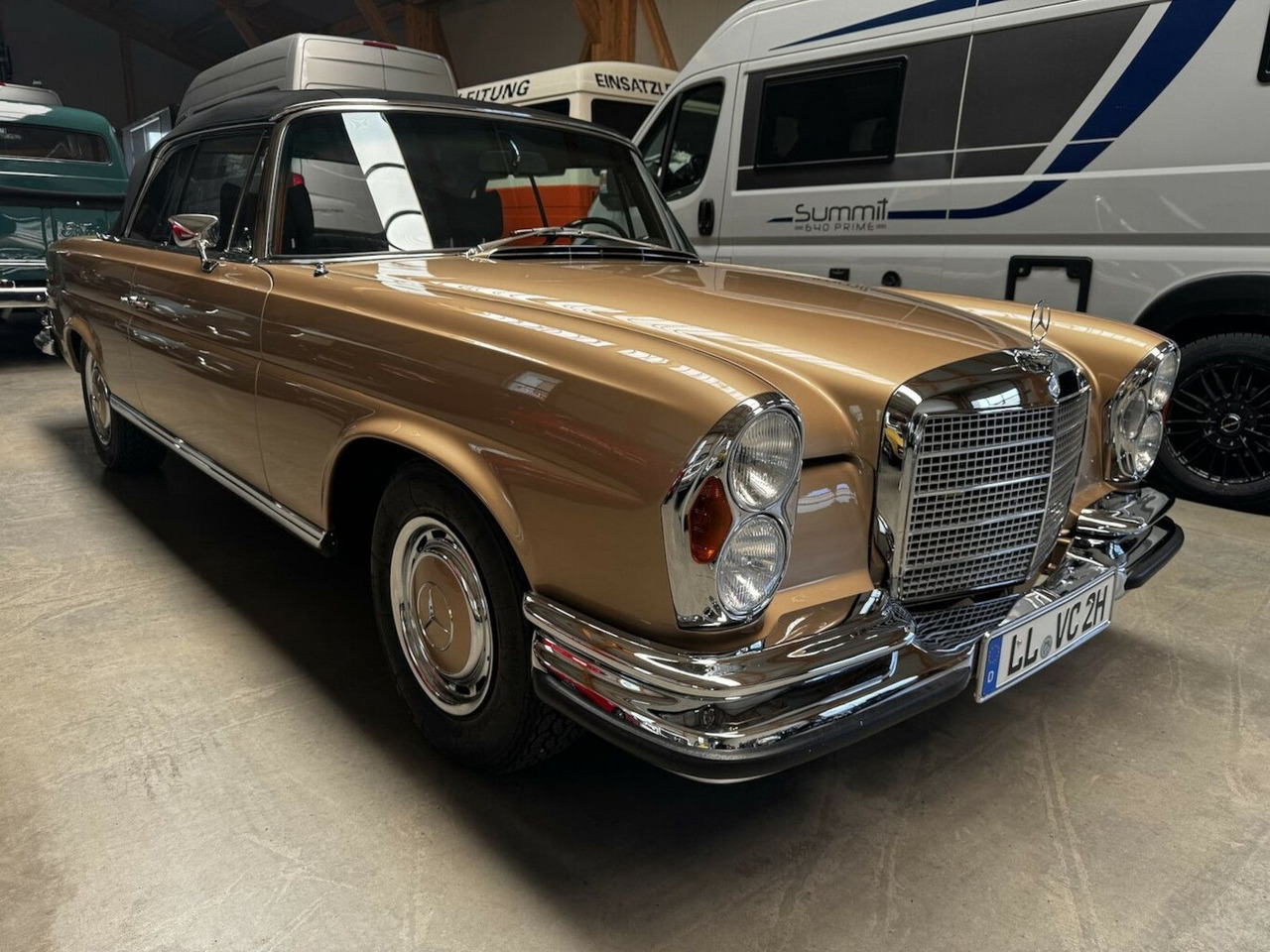 Mercedes-Benz 280 SE Cabrio W111 BRABUS-Classic Restauration - Лек автомобил: снимка 1 Mercedes-Benz 280 SE Cabrio W111 BRABUS-Classic Restauration - Лек автомобил: снимка 1