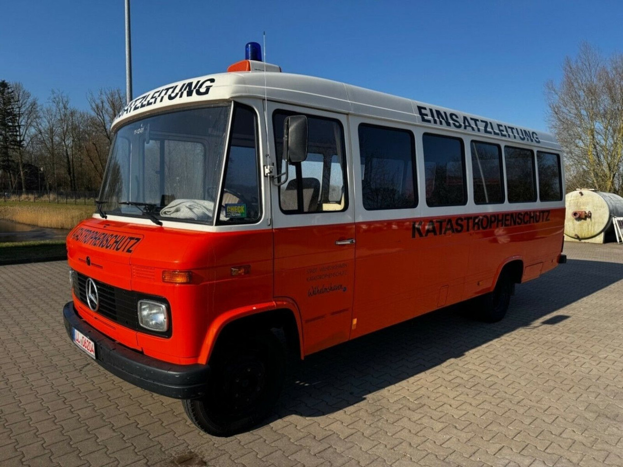 Mercedes-Benz O 309 D 608 613 Mercedes-Benz O 309D 608D H-Kennzeichen - Товарен бус: снимка 2 Mercedes-Benz O 309 D 608 613 Mercedes-Benz O 309D 608D H-Kennzeichen - Товарен бус: снимка 2