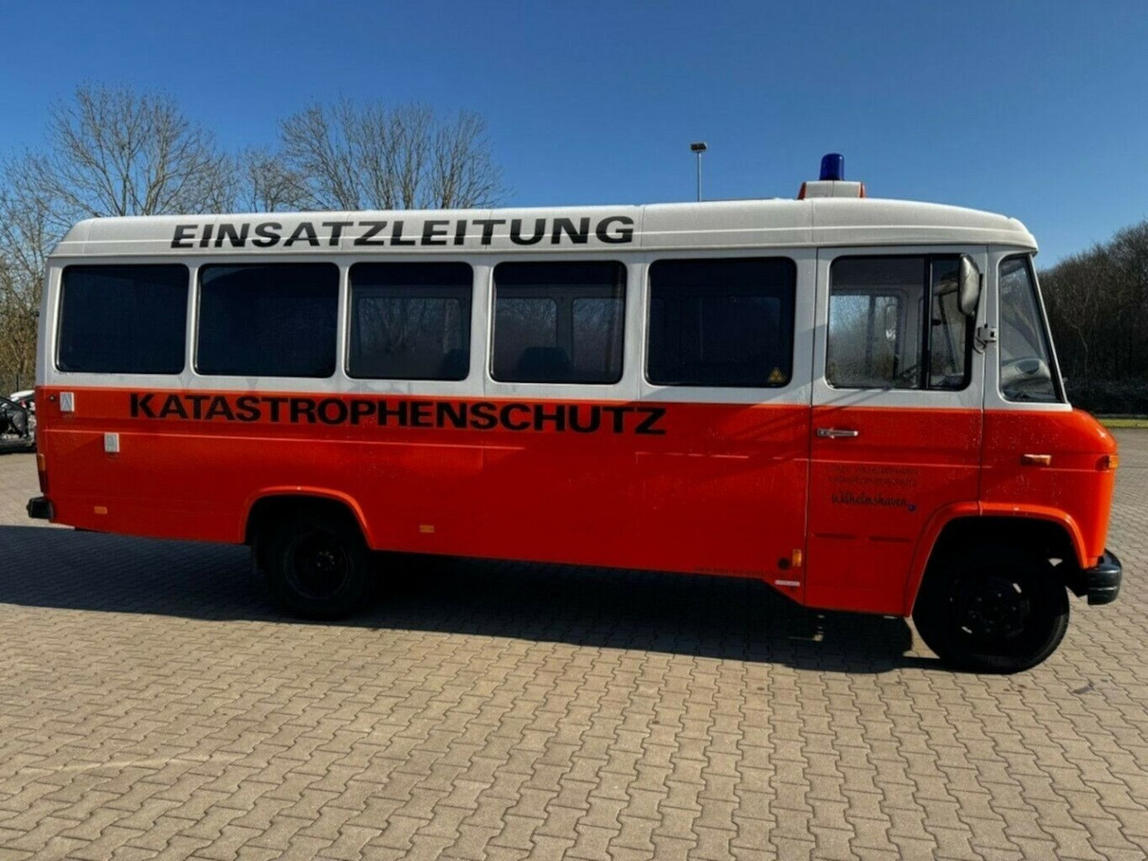 Mercedes-Benz O 309D 608D H-Kennzeichen - Кемпер ван: снимка 1 Mercedes-Benz O 309D 608D H-Kennzeichen - Кемпер ван: снимка 1