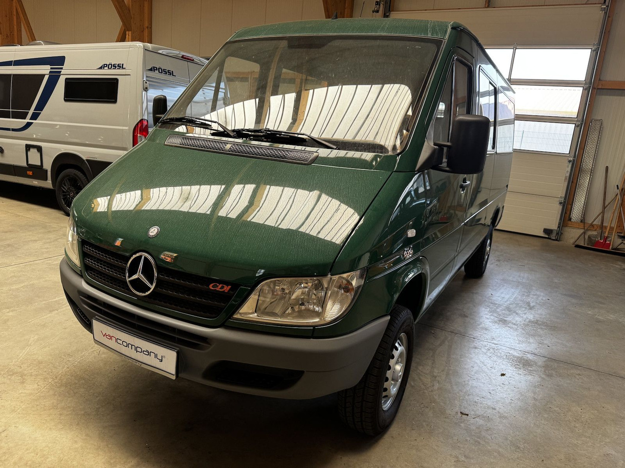 Mercedes-Benz Sprinter 313 CDI 4x4 Allrad Untersetzung Sperre - Пътнически бус: снимка 2 Mercedes-Benz Sprinter 313 CDI 4x4 Allrad Untersetzung Sperre - Пътнически бус: снимка 2