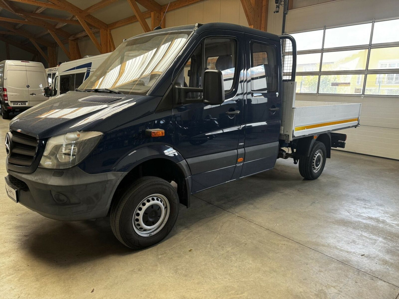 Mercedes-Benz Sprinter 313 CDI Doka 4x4 Allrad AHK 3.5t Autom. - Джип: снимка 2 Mercedes-Benz Sprinter 313 CDI Doka 4x4 Allrad AHK 3.5t Autom. - Джип: снимка 2