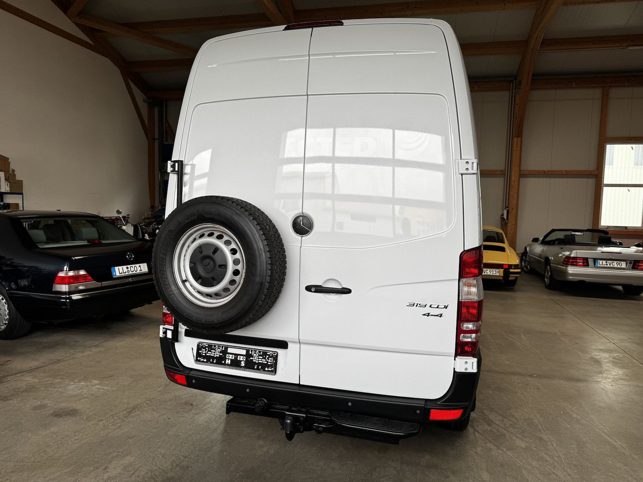 Лизинг на  Mercedes-Benz Sprinter 319 CDI 4x4 3.0 V6 Untersetzung 1a! Mercedes-Benz Sprinter 319 CDI 4x4 3.0 V6 Untersetzung 1a!: снимка 8