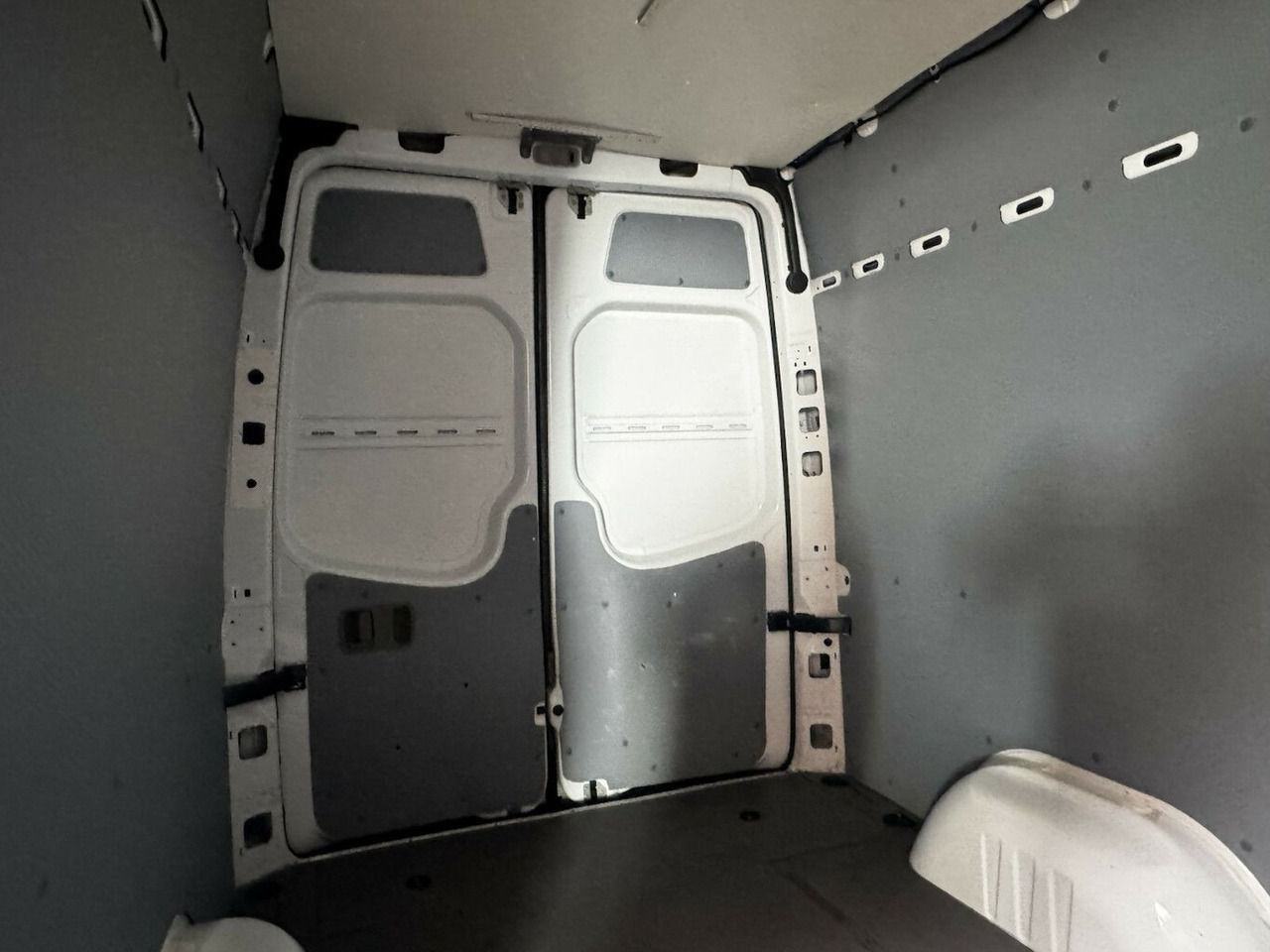 Лизинг на  Mercedes-Benz Sprinter 319 CDI 4x4 3.0 V6 Untersetzung 1a! Mercedes-Benz Sprinter 319 CDI 4x4 3.0 V6 Untersetzung 1a!: снимка 25