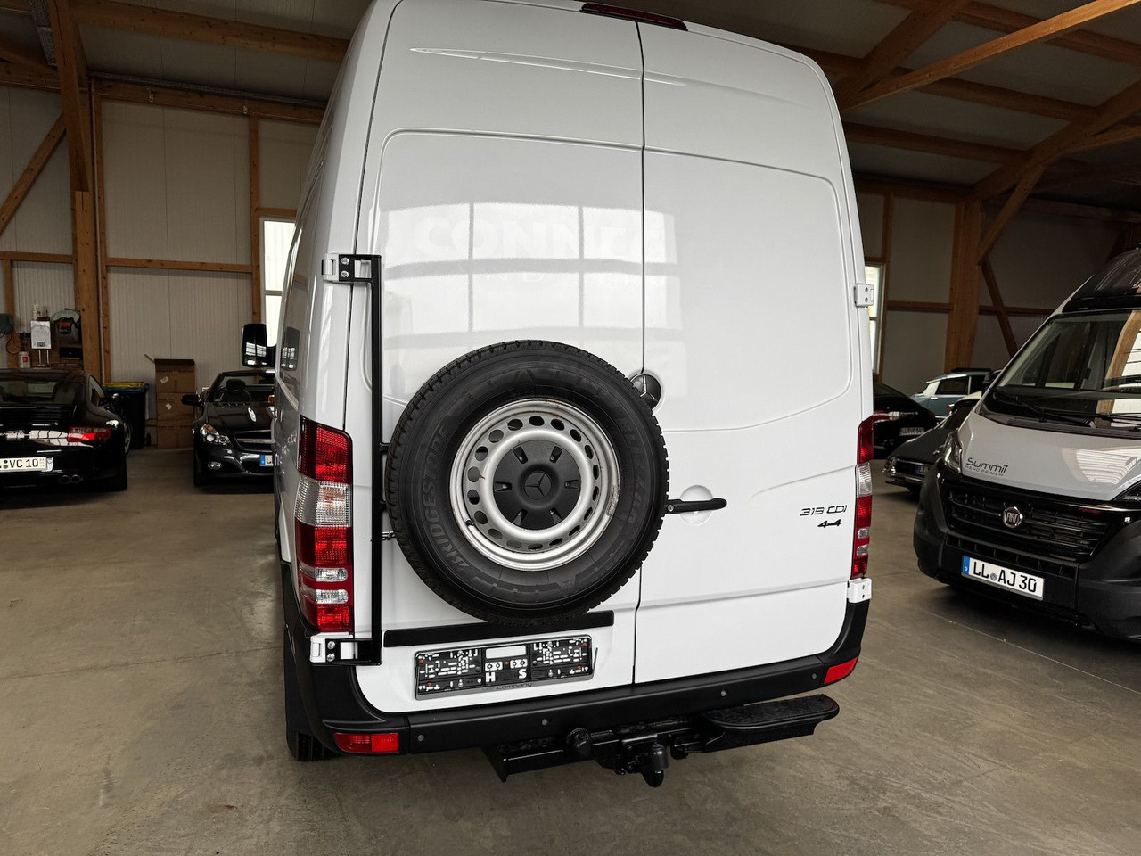 Лизинг на  Mercedes-Benz Sprinter 319 CDI 4x4 3.0 V6 Untersetzung 1a! Mercedes-Benz Sprinter 319 CDI 4x4 3.0 V6 Untersetzung 1a!: снимка 9