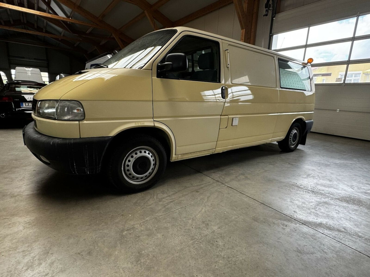 Volkswagen T4 2.5 TDI Syncro 4x4 lang 1. Hand! - Товарен бус: снимка 2 Volkswagen T4 2.5 TDI Syncro 4x4 lang 1. Hand! - Товарен бус: снимка 2