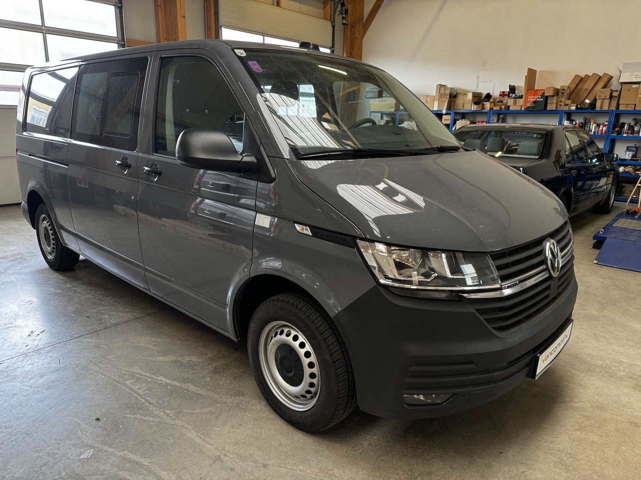 Volkswagen T6.1 lang 5-Sitzer 2.0 TDI 4Motion - Лек автомобил: снимка 1 Volkswagen T6.1 lang 5-Sitzer 2.0 TDI 4Motion - Лек автомобил: снимка 1