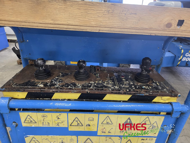 Genie Z-45/25J RT Articulated Boom Lift - Работна площадка: снимка 4 Genie Z-45/25J RT Articulated Boom Lift - Работна площадка: снимка 4