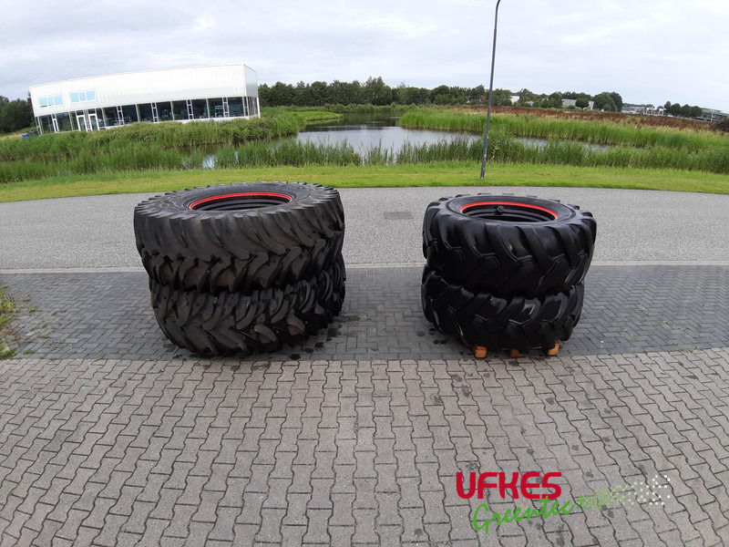 Nokian Bandenset met velg - Горска техника: снимка 3 Nokian Bandenset met velg - Горска техника: снимка 3