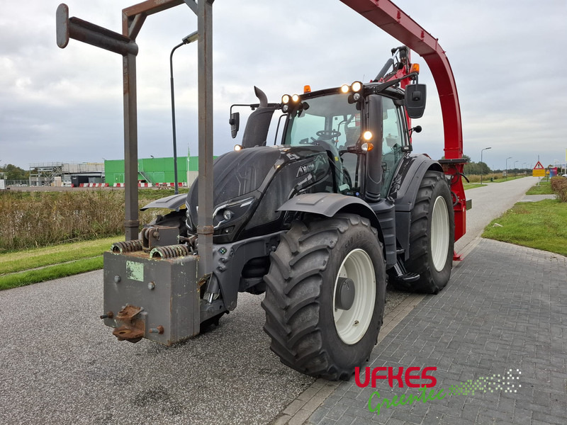 Трактор Valtra T 234 Direct TwinTrac: снимка 7