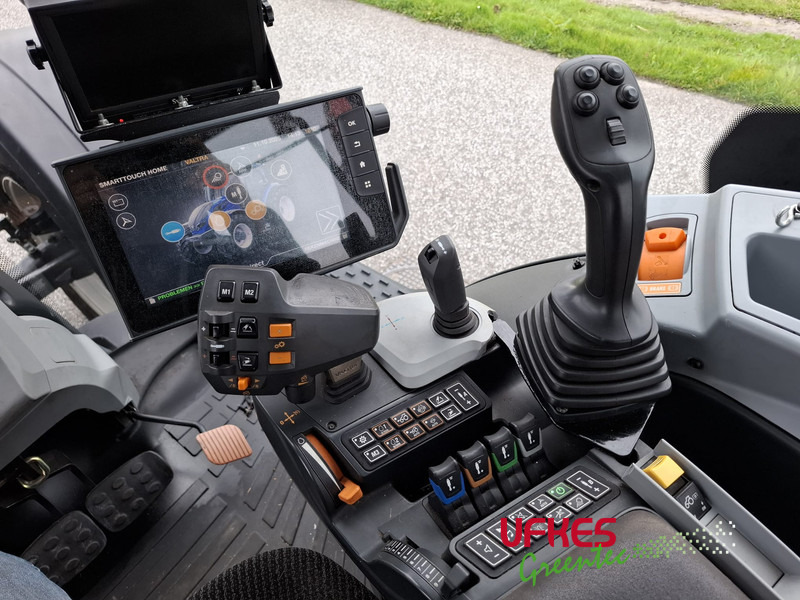 Трактор Valtra T 234 Direct TwinTrac: снимка 12
