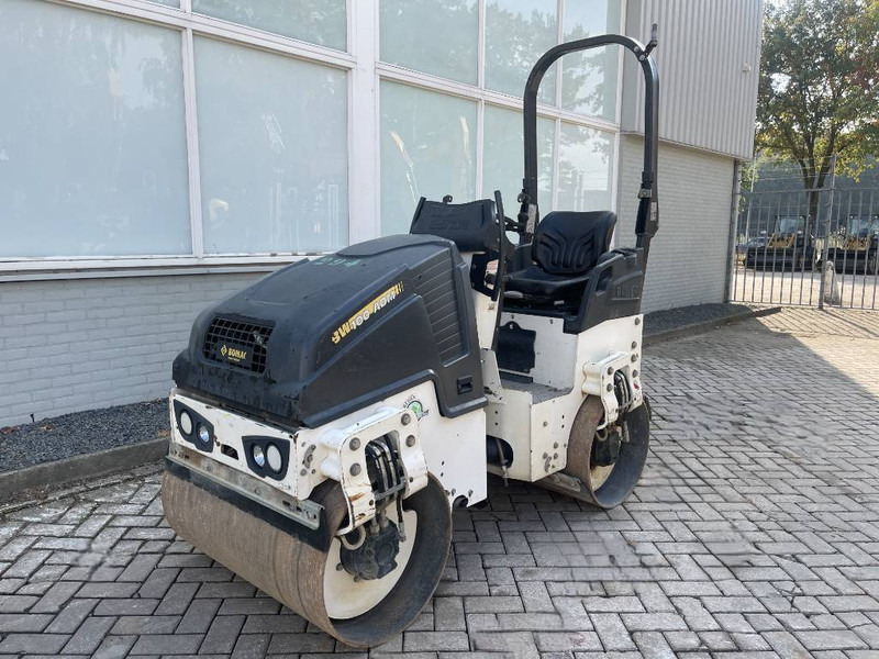 Bomag BW 100 AD M-5 - Валяк: снимка 1 Bomag BW 100 AD M-5 - Валяк: снимка 1