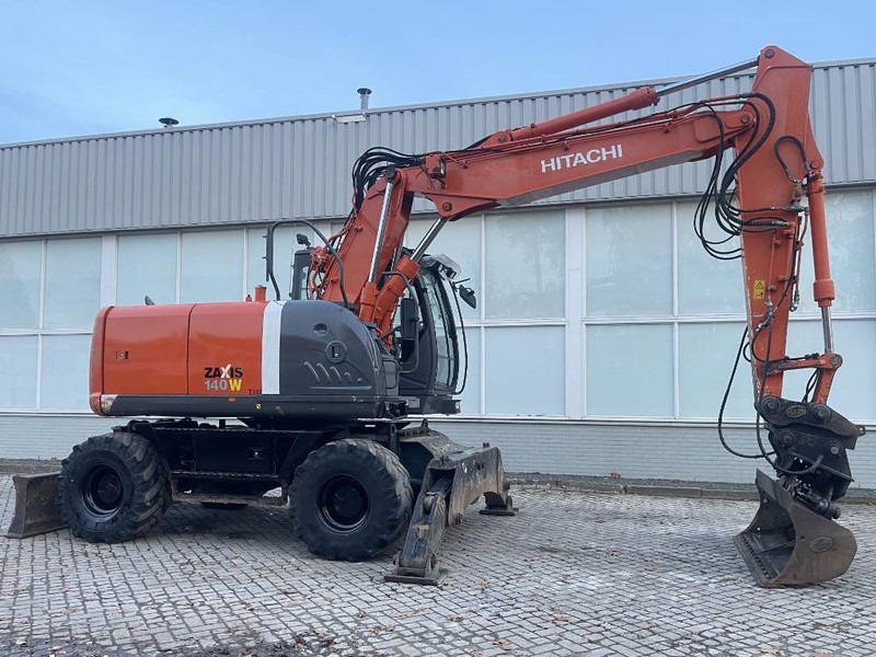 Колесен багер Hitachi ZX 140 W-3: снимка 9 Колесен багер Hitachi ZX 140 W-3: снимка 9