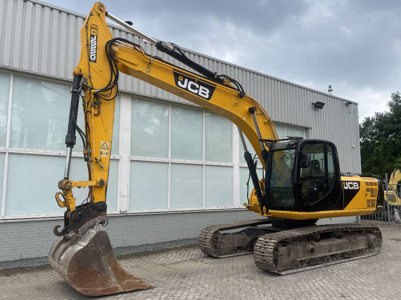 JCB JS 220 N LC 2012 CE - Верижен багер: снимка 1 JCB JS 220 N LC 2012 CE - Верижен багер: снимка 1