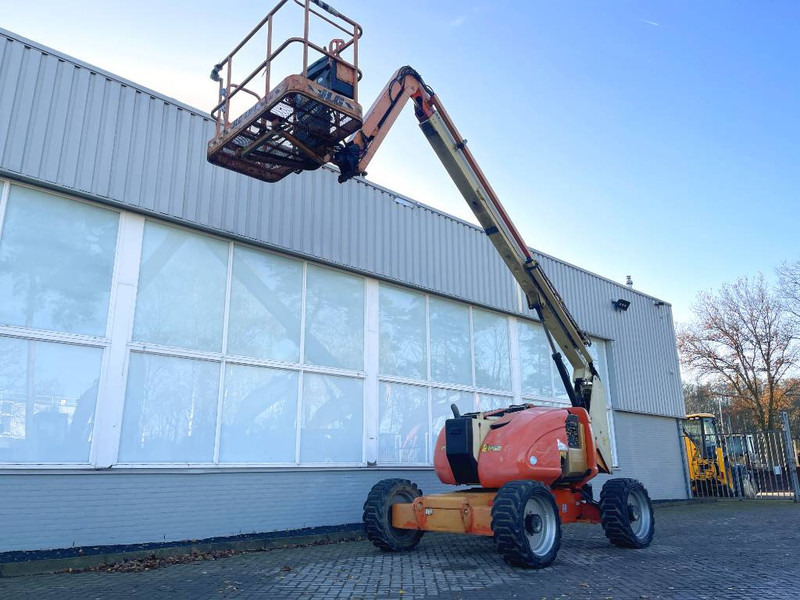 JLG 600 AJ - Телескопична платформа: снимка 2 JLG 600 AJ - Телескопична платформа: снимка 2