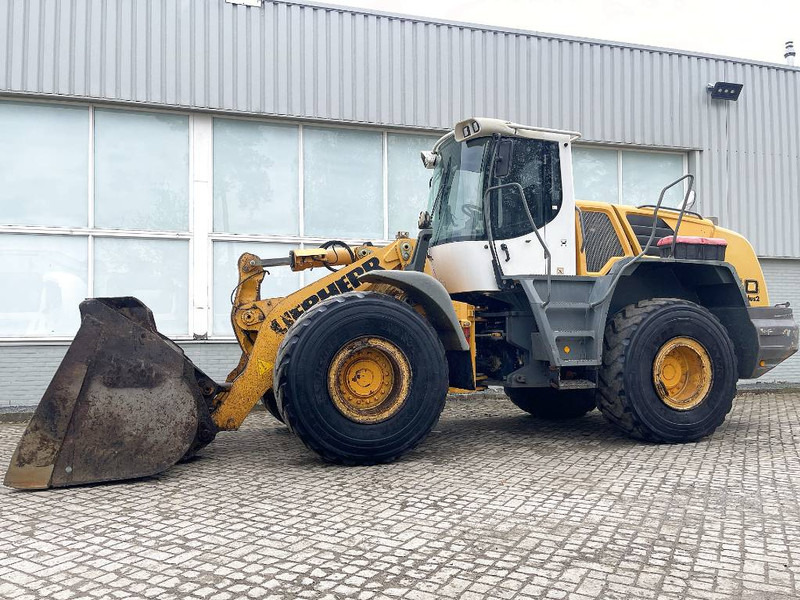 Liebherr L550 - Колесен товарач: снимка 2 Liebherr L550 - Колесен товарач: снимка 2