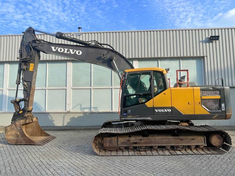 Volvo EC 220 EL 2016 TOPCON 3D GPS - Верижен багер: снимка 2 Volvo EC 220 EL 2016 TOPCON 3D GPS - Верижен багер: снимка 2