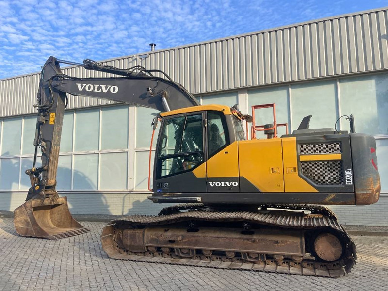 Volvo EC 220 EL 2016 TOPCON 3D GPS - Верижен багер: снимка 3 Volvo EC 220 EL 2016 TOPCON 3D GPS - Верижен багер: снимка 3