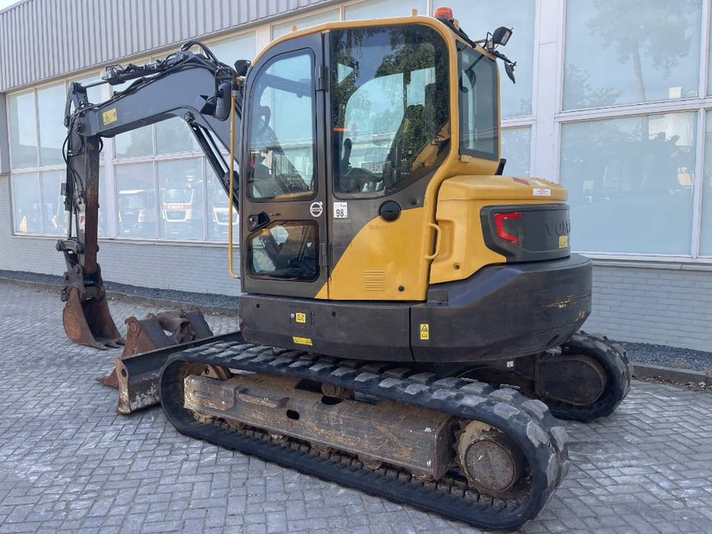 Volvo ECR 88 D 2016 CE - Мини багер: снимка 4 Volvo ECR 88 D 2016 CE - Мини багер: снимка 4