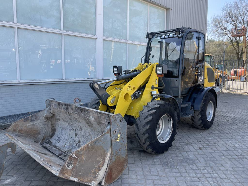 WACKER NEUSON WL 44 2017 CE - Колесен товарач: снимка 5 WACKER NEUSON WL 44 2017 CE - Колесен товарач: снимка 5