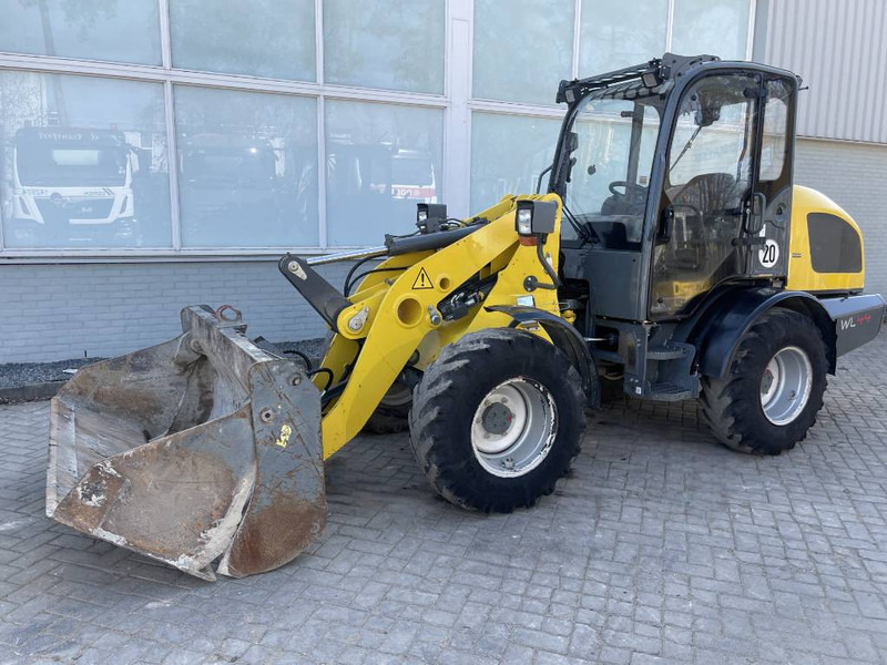 WACKER NEUSON WL 44 2017 CE - Колесен товарач: снимка 1 WACKER NEUSON WL 44 2017 CE - Колесен товарач: снимка 1