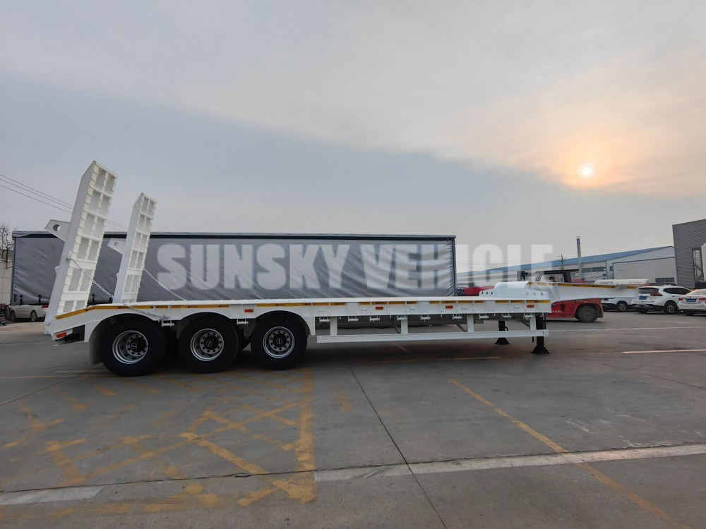 SUNSKY 3 Axle 40 Tons gooseneck lowbed trailer - Нискорамна площадка полуремарке: снимка 5 SUNSKY 3 Axle 40 Tons gooseneck lowbed trailer - Нискорамна площадка полуремарке: снимка 5