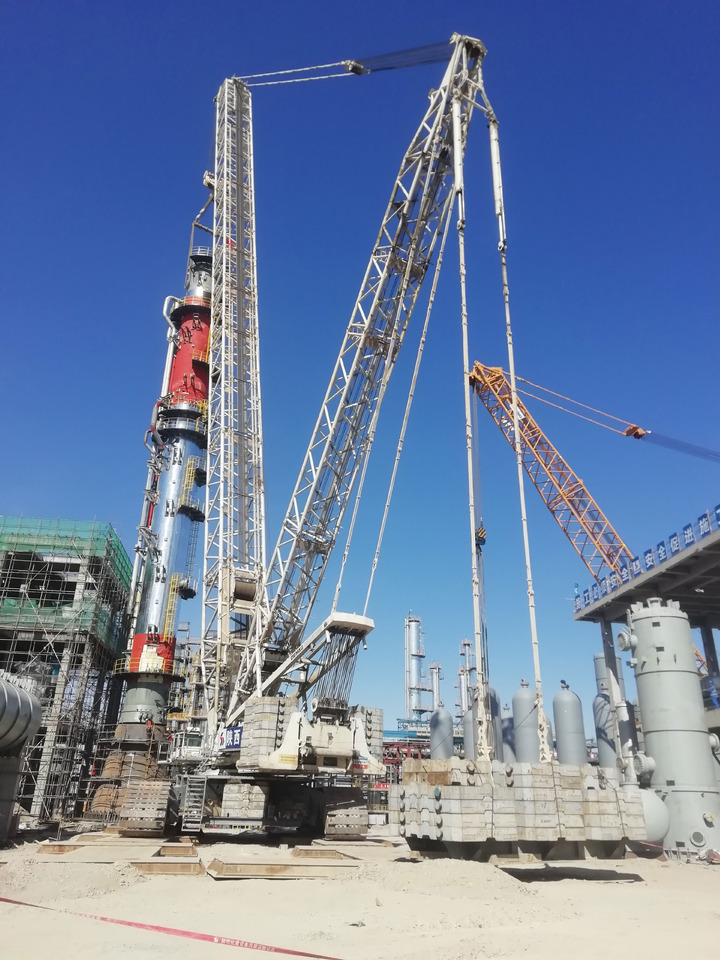 DEMAG CC6800-1 Construction Site Lifting Machine 1250t Second Hand Heavy Duty Crawler Crane Price - Верижен кран: снимка 4 DEMAG CC6800-1 Construction Site Lifting Machine 1250t Second Hand Heavy Duty Crawler Crane Price - Верижен кран: снимка 4