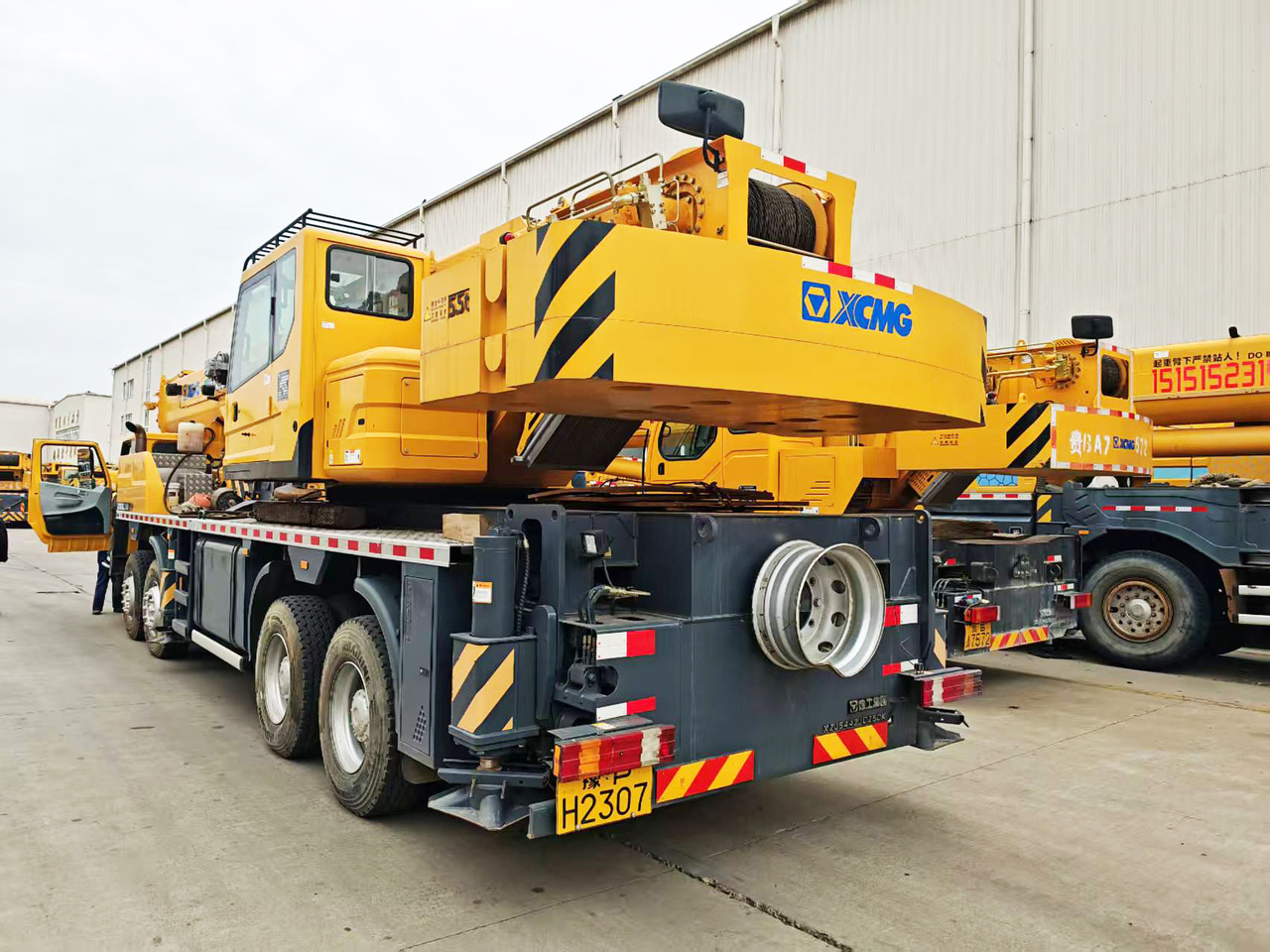 XCMG Factory Second Hand 50 Ton Mobile Crane QY50K5C_1 Hydraulic Arm Crane For Trucks - Автокран: снимка 3 XCMG Factory Second Hand 50 Ton Mobile Crane QY50K5C_1 Hydraulic Arm Crane For Trucks - Автокран: снимка 3