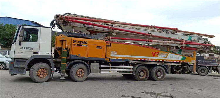 XCMG Hb62V Euro 5 2019 Year Second Hand Truck-Mounted Concrete Pump Truck - Бетон помпа: снимка 4 XCMG Hb62V Euro 5 2019 Year Second Hand Truck-Mounted Concrete Pump Truck - Бетон помпа: снимка 4