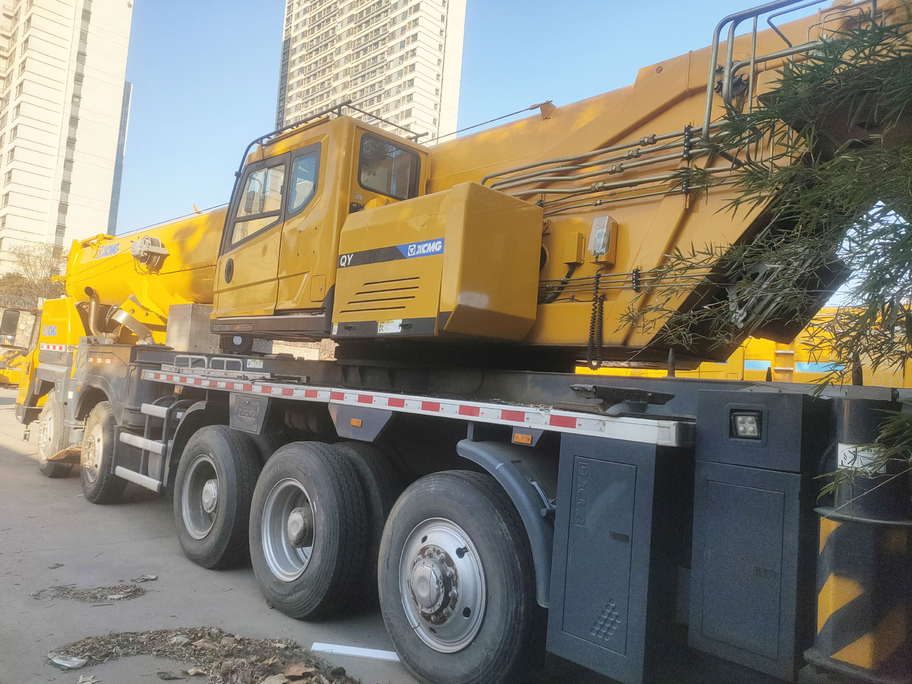 XCMG Manufacturer QY95K7C Used Truck Lifting Crane 95 Ton Mobile Crane Machine Price - Автокран: снимка 2 XCMG Manufacturer QY95K7C Used Truck Lifting Crane 95 Ton Mobile Crane Machine Price - Автокран: снимка 2