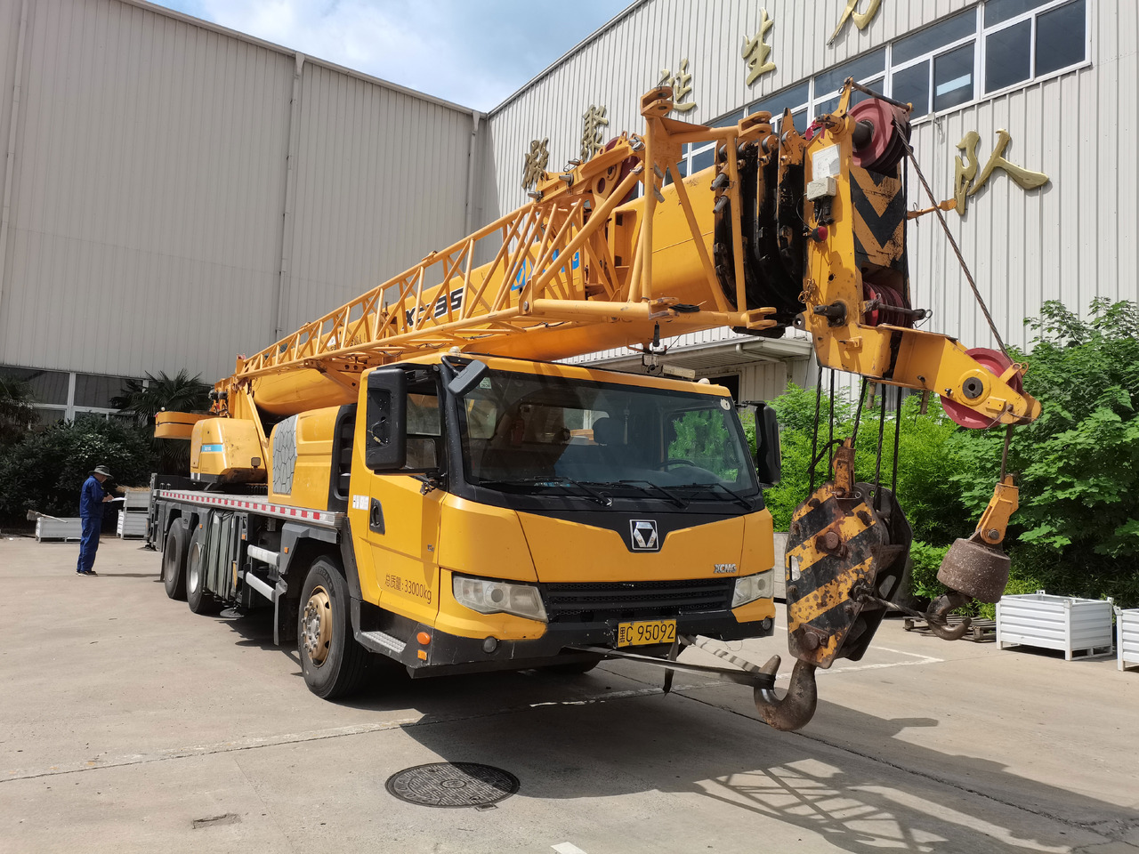 XCMG Manufacturer Second Hand Truck Crane 25 Tons XCT25L5 Mini Mobile Crane With Best Sale - Автокран: снимка 2 XCMG Manufacturer Second Hand Truck Crane 25 Tons XCT25L5 Mini Mobile Crane With Best Sale - Автокран: снимка 2