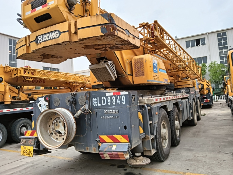 XCMG Official Second Hand Hydraulic Truck Crane XCT80L6 6-Section Arm Mobile Truck Crane For Sale - Автокран: снимка 2 XCMG Official Second Hand Hydraulic Truck Crane XCT80L6 6-Section Arm Mobile Truck Crane For Sale - Автокран: снимка 2